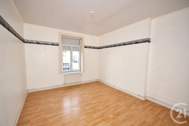 maison à vendre - 8 pièces - 153.0 m2 - JEUMONT - 59 - NORD-PAS-DE-CALAIS - Century 21 Art-Immo maison à vendre - 8 pièces - 153.0 m2 - JEUMONT - 59 - NORD-PAS-DE-CALAIS - Century 21 Art-Immo