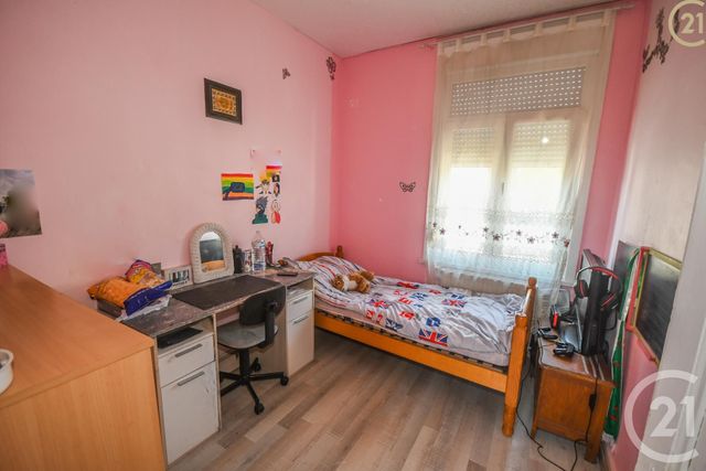 Afficher la photo en grand maison à vendre - 8 pièces - 159.52 m2 - MAUBEUGE - 59 - NORD-PAS-DE-CALAIS - Century 21 Art-Immo