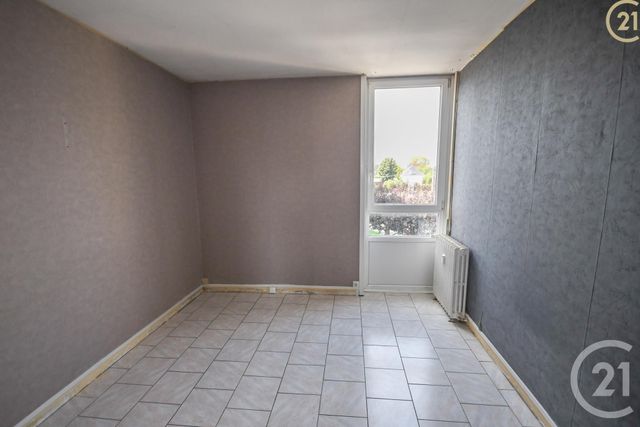 Afficher la photo en grand appartement à vendre - 5 pièces - 77.65 m2 - MAUBEUGE - 59 - NORD-PAS-DE-CALAIS - Century 21 Art-Immo