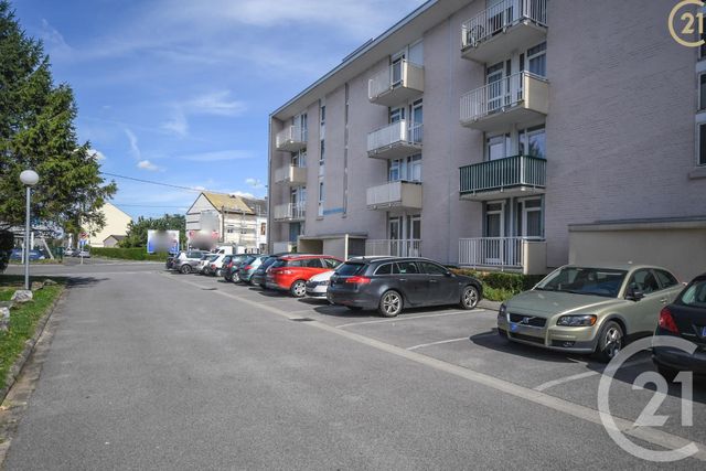 Afficher la photo en grand appartement à vendre - 5 pièces - 77.65 m2 - MAUBEUGE - 59 - NORD-PAS-DE-CALAIS - Century 21 Art-Immo
