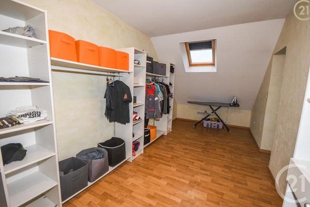 maison à vendre - 9 pièces - 144.7 m2 - HAUTMONT - 59 - NORD-PAS-DE-CALAIS - Century 21 Art-Immo maison à vendre - 9 pièces - 144.7 m2 - HAUTMONT - 59 - NORD-PAS-DE-CALAIS - Century 21 Art-Immo