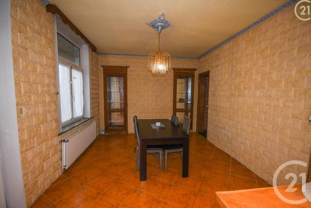 maison à vendre - 9 pièces - 144.7 m2 - HAUTMONT - 59 - NORD-PAS-DE-CALAIS - Century 21 Art-Immo maison à vendre - 9 pièces - 144.7 m2 - HAUTMONT - 59 - NORD-PAS-DE-CALAIS - Century 21 Art-Immo