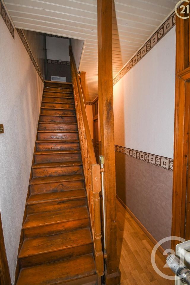 maison à vendre - 9 pièces - 144.7 m2 - HAUTMONT - 59 - NORD-PAS-DE-CALAIS - Century 21 Art-Immo maison à vendre - 9 pièces - 144.7 m2 - HAUTMONT - 59 - NORD-PAS-DE-CALAIS - Century 21 Art-Immo