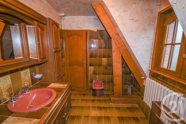 maison à vendre - 6 pièces - 139.17 m2 - MAUBEUGE - 59 - NORD-PAS-DE-CALAIS - Century 21 Art-Immo maison à vendre - 6 pièces - 139.17 m2 - MAUBEUGE - 59 - NORD-PAS-DE-CALAIS - Century 21 Art-Immo