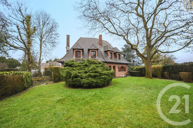 maison à vendre - 6 pièces - 139.17 m2 - MAUBEUGE - 59 - NORD-PAS-DE-CALAIS - Century 21 Art-Immo maison à vendre - 6 pièces - 139.17 m2 - MAUBEUGE - 59 - NORD-PAS-DE-CALAIS - Century 21 Art-Immo