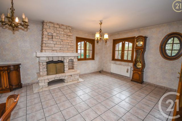 maison à vendre - 6 pièces - 139.17 m2 - MAUBEUGE - 59 - NORD-PAS-DE-CALAIS - Century 21 Art-Immo maison à vendre - 6 pièces - 139.17 m2 - MAUBEUGE - 59 - NORD-PAS-DE-CALAIS - Century 21 Art-Immo
