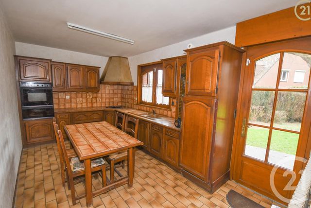 maison à vendre - 6 pièces - 139.17 m2 - MAUBEUGE - 59 - NORD-PAS-DE-CALAIS - Century 21 Art-Immo maison à vendre - 6 pièces - 139.17 m2 - MAUBEUGE - 59 - NORD-PAS-DE-CALAIS - Century 21 Art-Immo