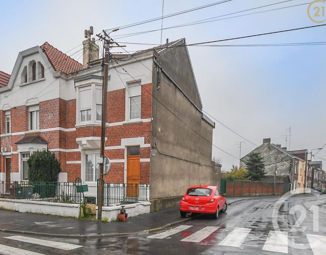 maison à vendre - 5 pièces - 127.1 m2 - MAUBEUGE - 59 - NORD-PAS-DE-CALAIS - Century 21 Art-Immo maison à vendre - 5 pièces - 127.1 m2 - MAUBEUGE - 59 - NORD-PAS-DE-CALAIS - Century 21 Art-Immo