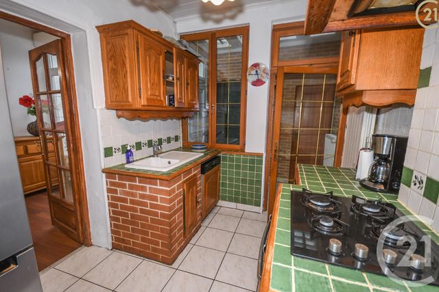 maison à vendre - 5 pièces - 127.1 m2 - MAUBEUGE - 59 - NORD-PAS-DE-CALAIS - Century 21 Art-Immo maison à vendre - 5 pièces - 127.1 m2 - MAUBEUGE - 59 - NORD-PAS-DE-CALAIS - Century 21 Art-Immo
