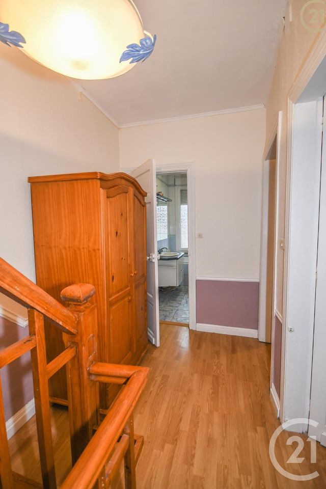 maison à vendre - 5 pièces - 127.1 m2 - MAUBEUGE - 59 - NORD-PAS-DE-CALAIS - Century 21 Art-Immo maison à vendre - 5 pièces - 127.1 m2 - MAUBEUGE - 59 - NORD-PAS-DE-CALAIS - Century 21 Art-Immo