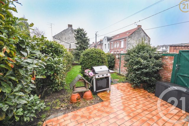 maison à vendre - 5 pièces - 127.1 m2 - MAUBEUGE - 59 - NORD-PAS-DE-CALAIS - Century 21 Art-Immo maison à vendre - 5 pièces - 127.1 m2 - MAUBEUGE - 59 - NORD-PAS-DE-CALAIS - Century 21 Art-Immo