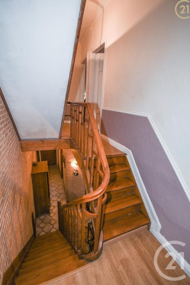 maison à vendre - 5 pièces - 127.1 m2 - MAUBEUGE - 59 - NORD-PAS-DE-CALAIS - Century 21 Art-Immo maison à vendre - 5 pièces - 127.1 m2 - MAUBEUGE - 59 - NORD-PAS-DE-CALAIS - Century 21 Art-Immo