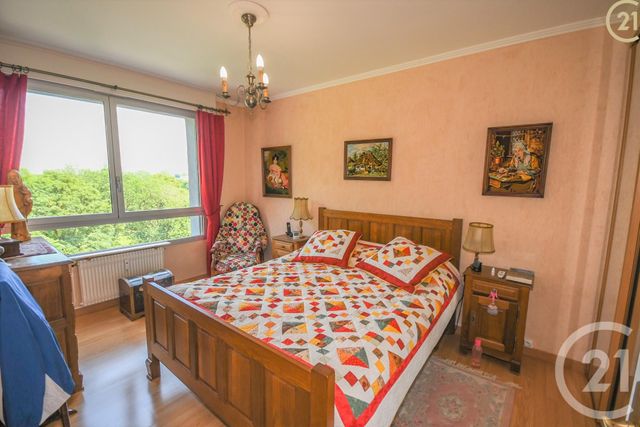 Afficher la photo en grand Appartement F5 à vendre - 9 pièces - 110.97 m2 - MAUBEUGE - 59 - NORD-PAS-DE-CALAIS - Century 21 Art-Immo