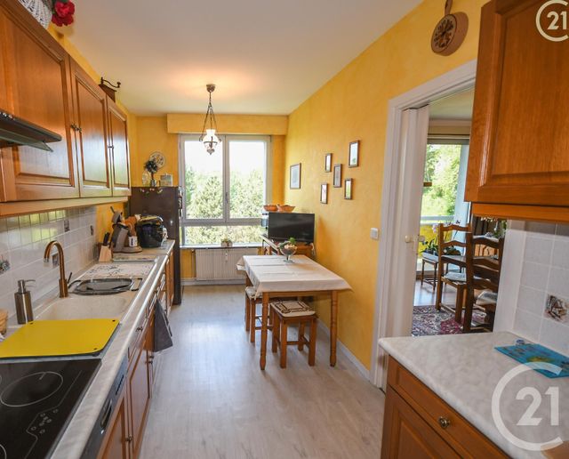 Afficher la photo en grand Appartement F5 à vendre - 9 pièces - 110.97 m2 - MAUBEUGE - 59 - NORD-PAS-DE-CALAIS - Century 21 Art-Immo