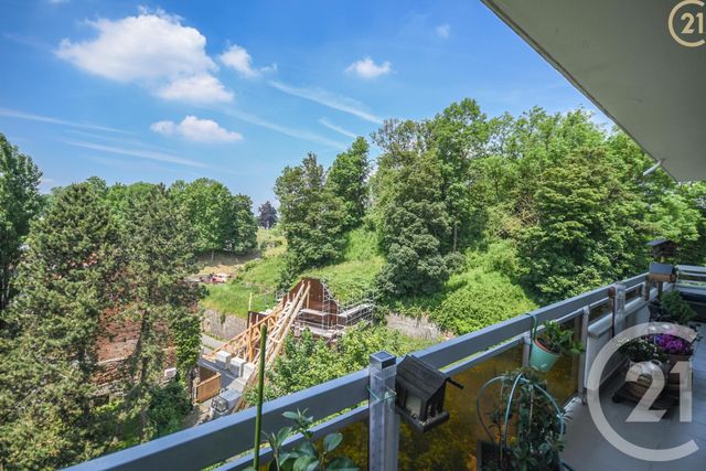 Afficher la photo en grand Appartement F5 à vendre - 9 pièces - 110.97 m2 - MAUBEUGE - 59 - NORD-PAS-DE-CALAIS - Century 21 Art-Immo