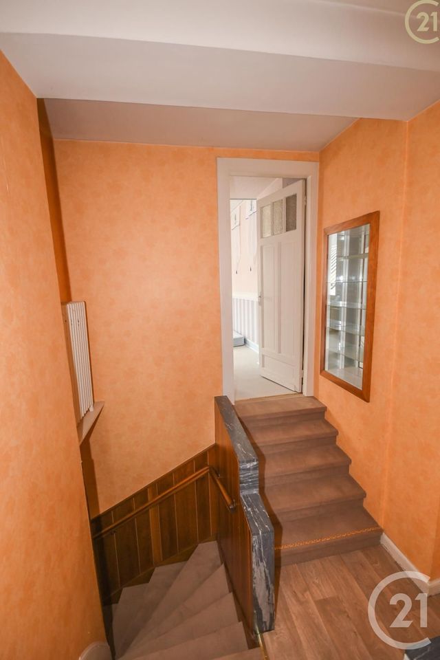 Afficher la photo en grand Appartement Duplex à vendre - 11 pièces - 172.46 m2 - HAUTMONT - 59 - NORD-PAS-DE-CALAIS - Century 21 Art-Immo