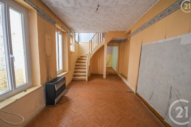 Afficher la photo en grand Appartement Duplex à vendre - 11 pièces - 172.46 m2 - HAUTMONT - 59 - NORD-PAS-DE-CALAIS - Century 21 Art-Immo