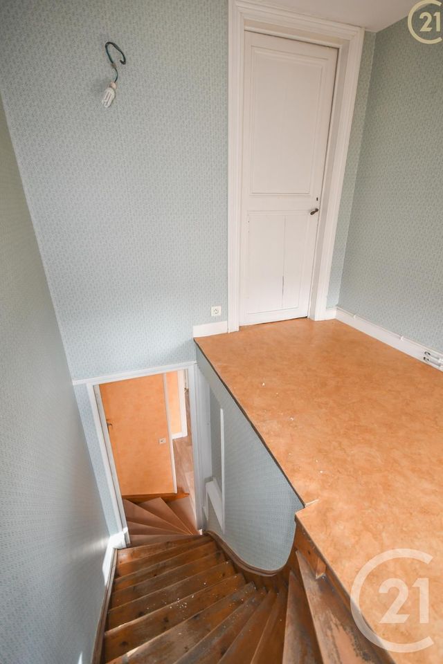 Afficher la photo en grand Appartement Duplex à vendre - 11 pièces - 172.46 m2 - HAUTMONT - 59 - NORD-PAS-DE-CALAIS - Century 21 Art-Immo