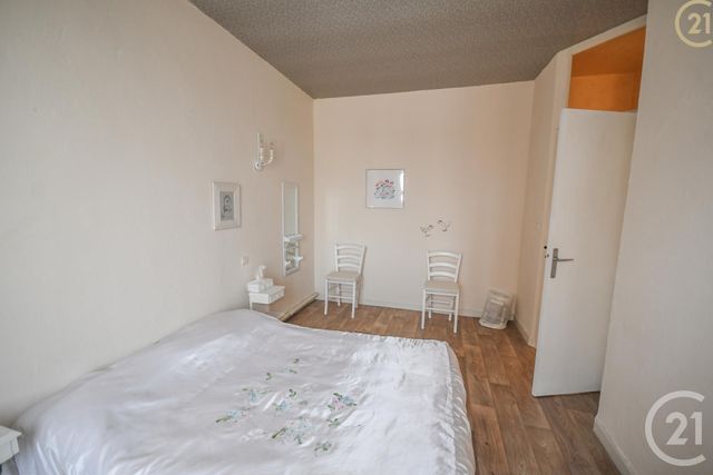 Afficher la photo en grand Appartement Duplex à vendre - 11 pièces - 172.46 m2 - HAUTMONT - 59 - NORD-PAS-DE-CALAIS - Century 21 Art-Immo