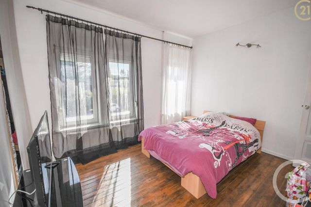 maison à vendre - 5 pièces - 98.36 m2 - MAUBEUGE - 59 - NORD-PAS-DE-CALAIS - Century 21 Art-Immo maison à vendre - 5 pièces - 98.36 m2 - MAUBEUGE - 59 - NORD-PAS-DE-CALAIS - Century 21 Art-Immo
