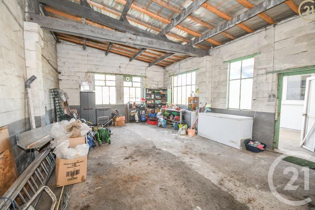 maison à vendre - 5 pièces - 98.36 m2 - MAUBEUGE - 59 - NORD-PAS-DE-CALAIS - Century 21 Art-Immo maison à vendre - 5 pièces - 98.36 m2 - MAUBEUGE - 59 - NORD-PAS-DE-CALAIS - Century 21 Art-Immo