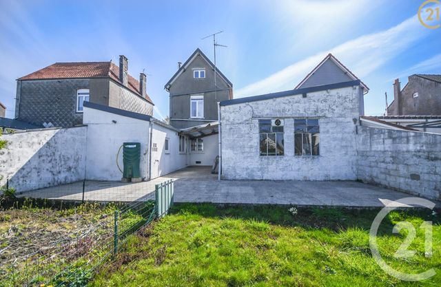 maison à vendre - 5 pièces - 98.36 m2 - MAUBEUGE - 59 - NORD-PAS-DE-CALAIS - Century 21 Art-Immo maison à vendre - 5 pièces - 98.36 m2 - MAUBEUGE - 59 - NORD-PAS-DE-CALAIS - Century 21 Art-Immo