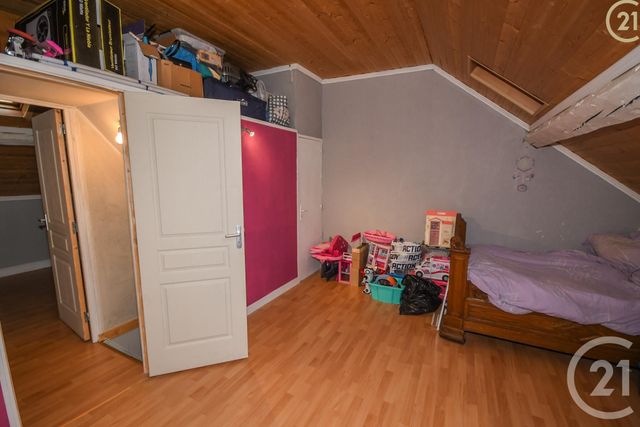 maison à vendre - 5 pièces - 110.14 m2 - HAUTMONT - 59 - NORD-PAS-DE-CALAIS - Century 21 Art-Immo maison à vendre - 5 pièces - 110.14 m2 - HAUTMONT - 59 - NORD-PAS-DE-CALAIS - Century 21 Art-Immo