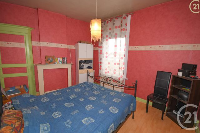 maison à vendre - 5 pièces - 110.14 m2 - HAUTMONT - 59 - NORD-PAS-DE-CALAIS - Century 21 Art-Immo maison à vendre - 5 pièces - 110.14 m2 - HAUTMONT - 59 - NORD-PAS-DE-CALAIS - Century 21 Art-Immo