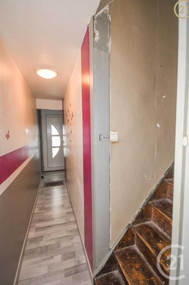maison à vendre - 5 pièces - 110.14 m2 - HAUTMONT - 59 - NORD-PAS-DE-CALAIS - Century 21 Art-Immo maison à vendre - 5 pièces - 110.14 m2 - HAUTMONT - 59 - NORD-PAS-DE-CALAIS - Century 21 Art-Immo