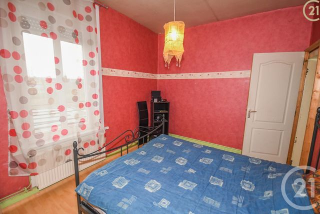 maison à vendre - 5 pièces - 110.14 m2 - HAUTMONT - 59 - NORD-PAS-DE-CALAIS - Century 21 Art-Immo maison à vendre - 5 pièces - 110.14 m2 - HAUTMONT - 59 - NORD-PAS-DE-CALAIS - Century 21 Art-Immo