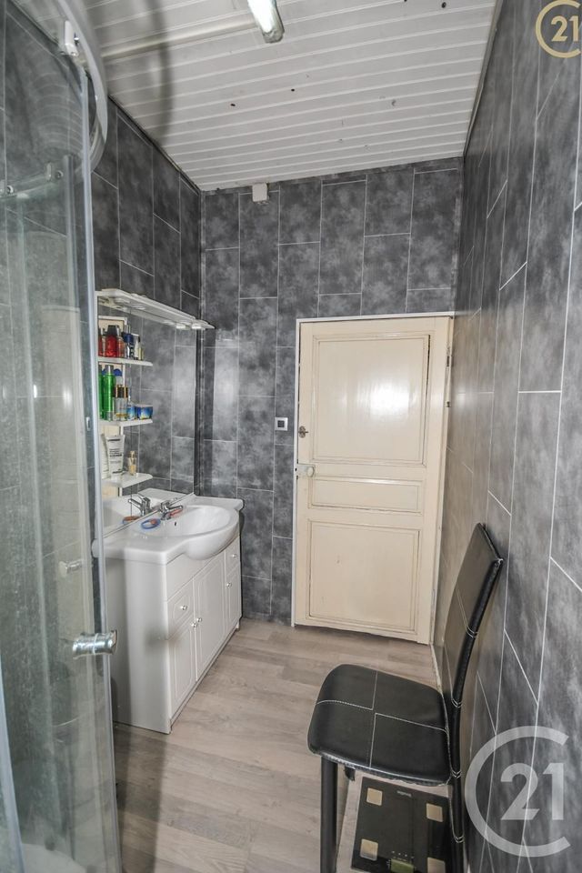 maison à vendre - 5 pièces - 110.14 m2 - HAUTMONT - 59 - NORD-PAS-DE-CALAIS - Century 21 Art-Immo maison à vendre - 5 pièces - 110.14 m2 - HAUTMONT - 59 - NORD-PAS-DE-CALAIS - Century 21 Art-Immo