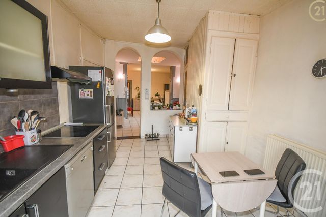 maison à vendre - 5 pièces - 110.14 m2 - HAUTMONT - 59 - NORD-PAS-DE-CALAIS - Century 21 Art-Immo maison à vendre - 5 pièces - 110.14 m2 - HAUTMONT - 59 - NORD-PAS-DE-CALAIS - Century 21 Art-Immo