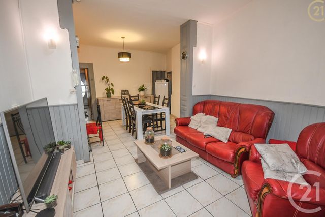maison à vendre - 5 pièces - 110.14 m2 - HAUTMONT - 59 - NORD-PAS-DE-CALAIS - Century 21 Art-Immo maison à vendre - 5 pièces - 110.14 m2 - HAUTMONT - 59 - NORD-PAS-DE-CALAIS - Century 21 Art-Immo
