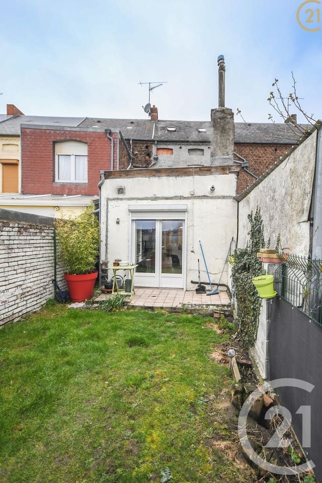 maison à vendre - 5 pièces - 110.14 m2 - HAUTMONT - 59 - NORD-PAS-DE-CALAIS - Century 21 Art-Immo maison à vendre - 5 pièces - 110.14 m2 - HAUTMONT - 59 - NORD-PAS-DE-CALAIS - Century 21 Art-Immo