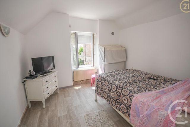 Afficher la photo en grand maison à vendre - 7 pièces - 120.9 m2 - MAUBEUGE - 59 - NORD-PAS-DE-CALAIS - Century 21 Art-Immo