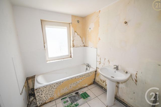 Afficher la photo en grand maison à vendre - 6 pièces - 92.29 m2 - HAUTMONT - 59 - NORD-PAS-DE-CALAIS - Century 21 Art-Immo