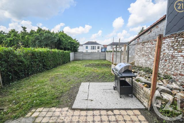 Afficher la photo en grand maison à vendre - 6 pièces - 92.29 m2 - HAUTMONT - 59 - NORD-PAS-DE-CALAIS - Century 21 Art-Immo