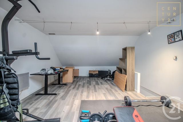 maison à vendre - 6 pièces - 102.74 m2 - HAUTMONT - 59 - NORD-PAS-DE-CALAIS - Century 21 Art-Immo