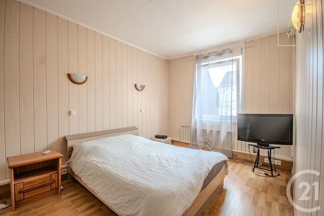 maison à vendre - 6 pièces - 102.74 m2 - HAUTMONT - 59 - NORD-PAS-DE-CALAIS - Century 21 Art-Immo
