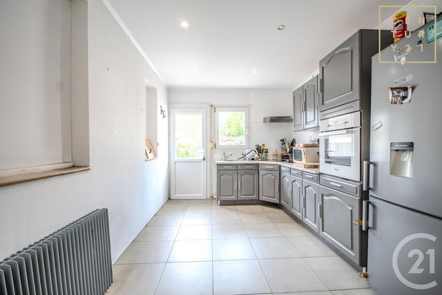 maison à vendre - 6 pièces - 102.74 m2 - HAUTMONT - 59 - NORD-PAS-DE-CALAIS - Century 21 Art-Immo