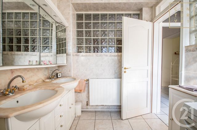 Afficher la photo en grand maison à vendre - 6 pièces - 112.0 m2 - ROUSIES - 59 - NORD-PAS-DE-CALAIS - Century 21 Art-Immo