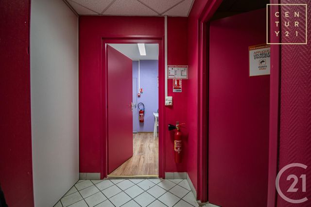 Appartement Local à vendre - 7 pièces - 76.0 m2 - MAUBEUGE - 59 - NORD-PAS-DE-CALAIS - Century 21 Art-Immo