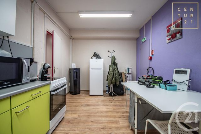 Appartement Local à vendre - 7 pièces - 76.0 m2 - MAUBEUGE - 59 - NORD-PAS-DE-CALAIS - Century 21 Art-Immo