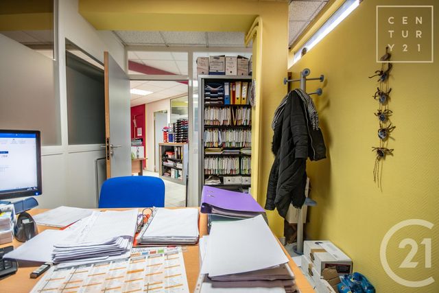 Appartement Local à vendre - 7 pièces - 76.0 m2 - MAUBEUGE - 59 - NORD-PAS-DE-CALAIS - Century 21 Art-Immo