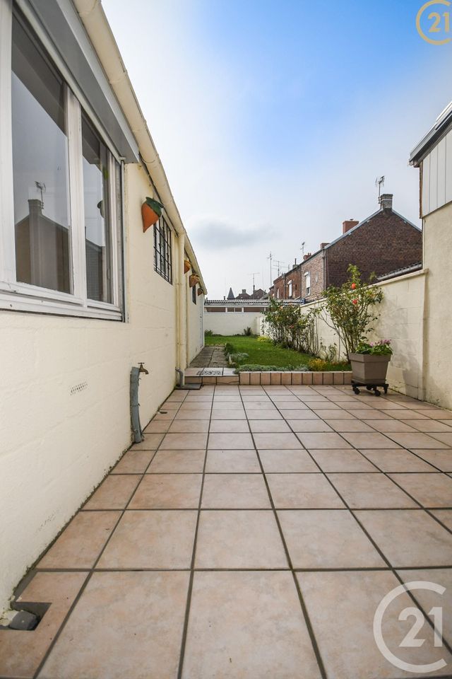 maison à vendre - 5 pièces - 109.5 m2 - HAUTMONT - 59 - NORD-PAS-DE-CALAIS - Century 21 Art-Immo