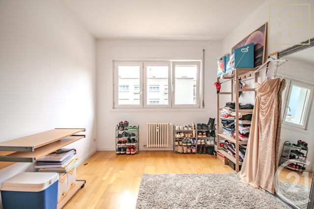 Appartement F4 à vendre - 4 pièces - 74.0 m2 - MAUBEUGE - 59 - NORD-PAS-DE-CALAIS - Century 21 Art-Immo