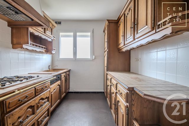 Appartement F5 à vendre - 5 pièces - 75.0 m2 - MAUBEUGE - 59 - NORD-PAS-DE-CALAIS - Century 21 Art-Immo