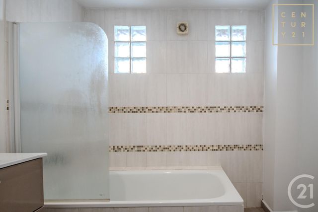 maison à vendre - 6 pièces - 115.5 m2 - LOUVROIL - 59 - NORD-PAS-DE-CALAIS - Century 21 Art-Immo