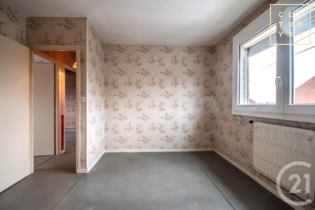 maison à vendre - 5 pièces - 81.41 m2 - MAUBEUGE - 59 - NORD-PAS-DE-CALAIS - Century 21 Art-Immo