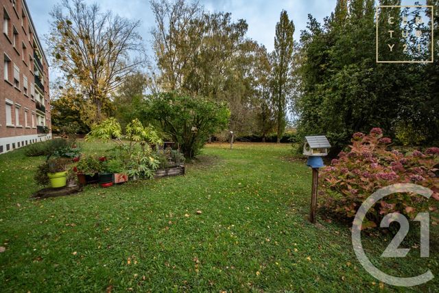 Appartement F5 à vendre - 6 pièces - 101.26 m2 - NEUF MESNIL - 59 - NORD-PAS-DE-CALAIS - Century 21 Art-Immo